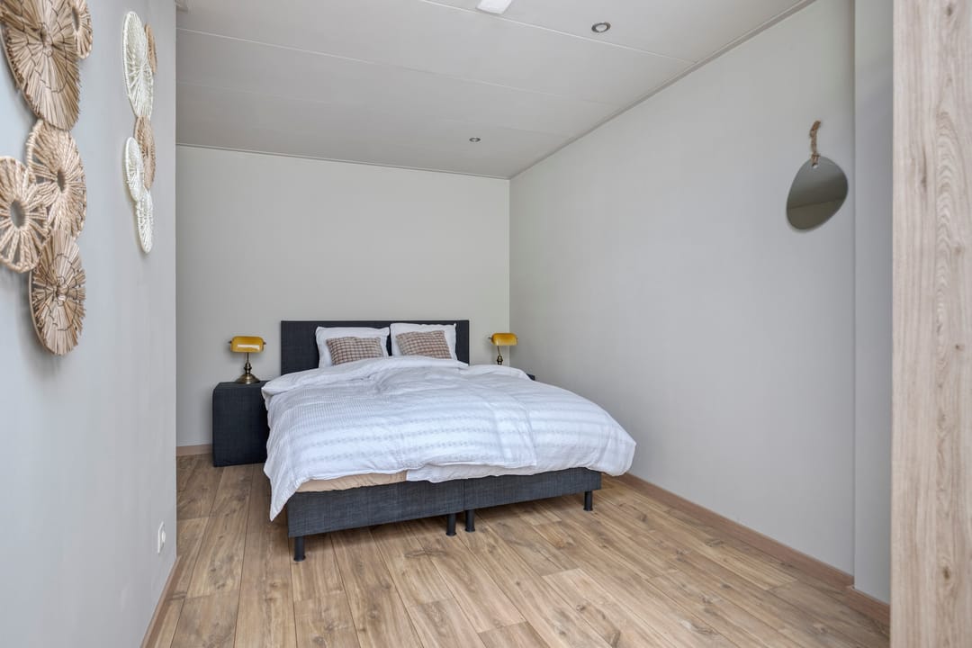 Foto 23 van Kruispolderkaai 1