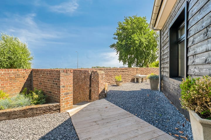 Foto 39 van Kruispolderkaai 1