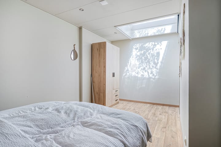 Foto 24 van Kruispolderkaai 1