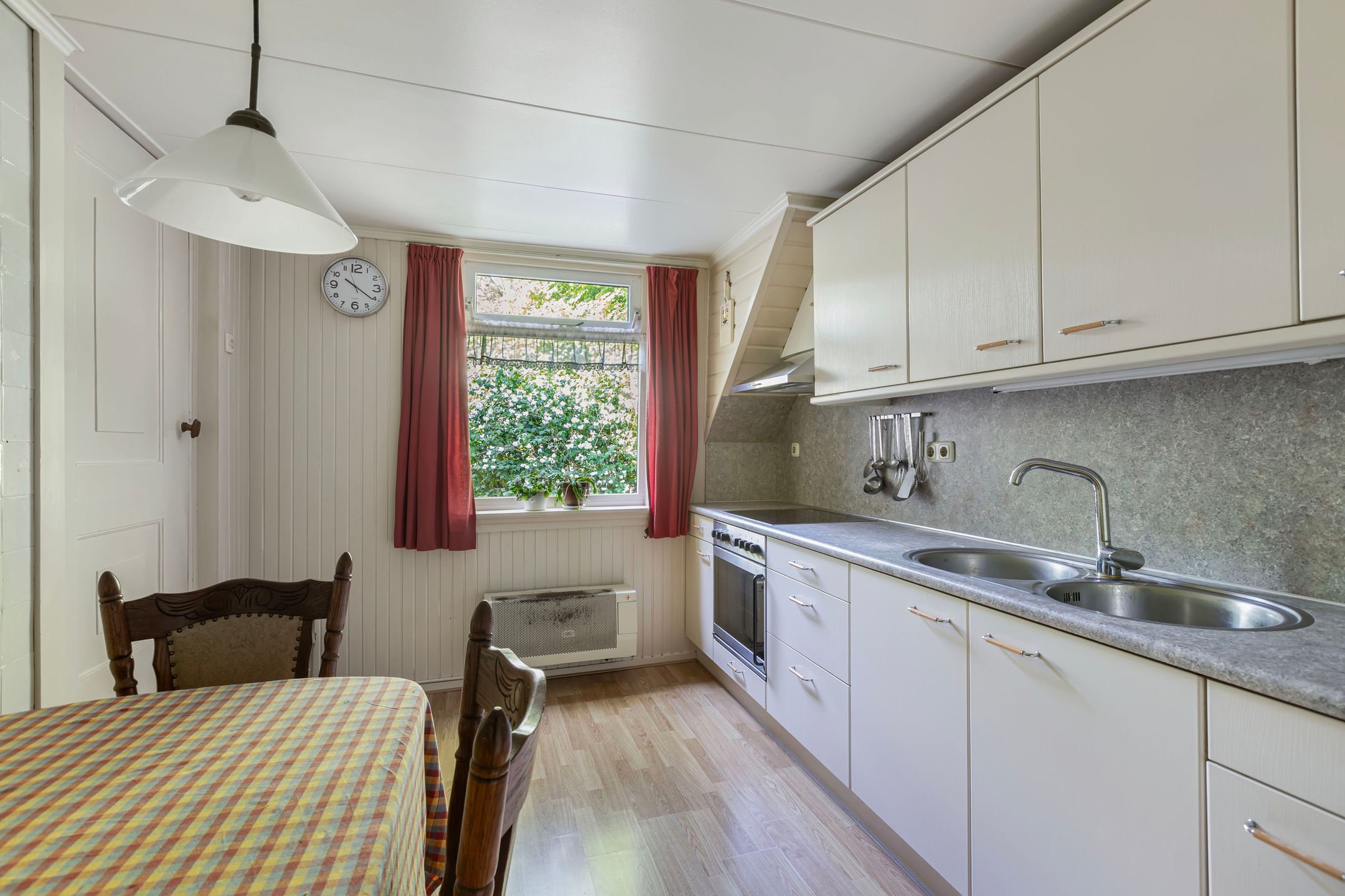 Foto 18 van Master Fopmawei 1