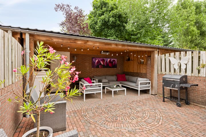 Foto 4 van Naardenstraat 187