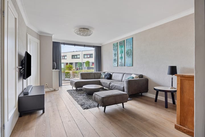 Foto 6 van Naardenstraat 187