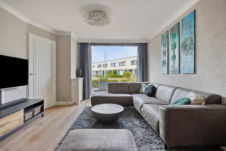 Foto 8 van Naardenstraat 187