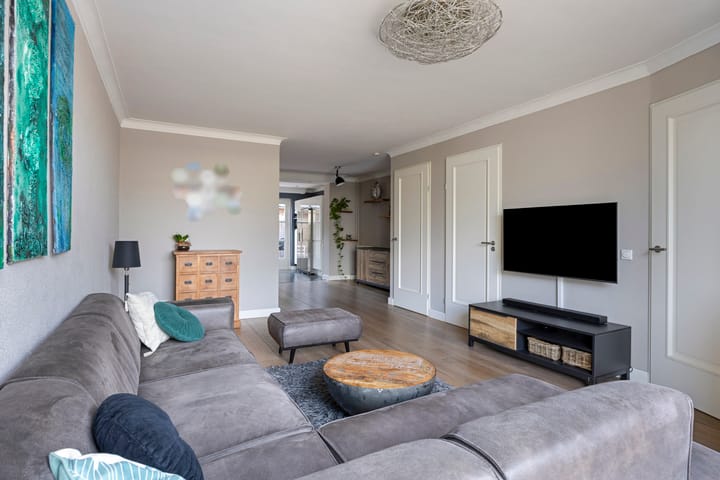 Foto 9 van Naardenstraat 187