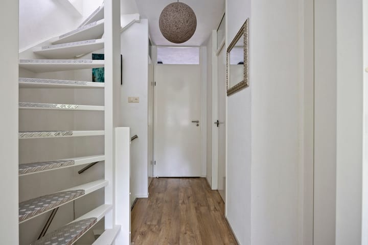 Foto 26 van Naardenstraat 187