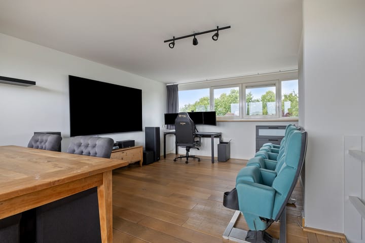 Foto 27 van Naardenstraat 187