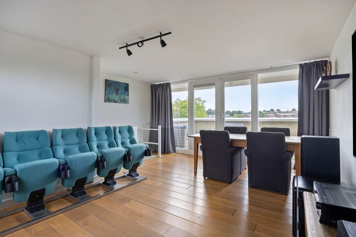 Foto 28 van Naardenstraat 187