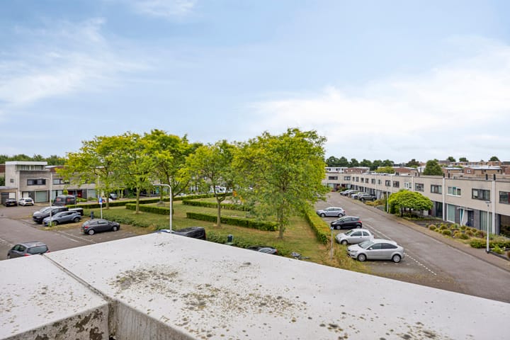 Foto 30 van Naardenstraat 187