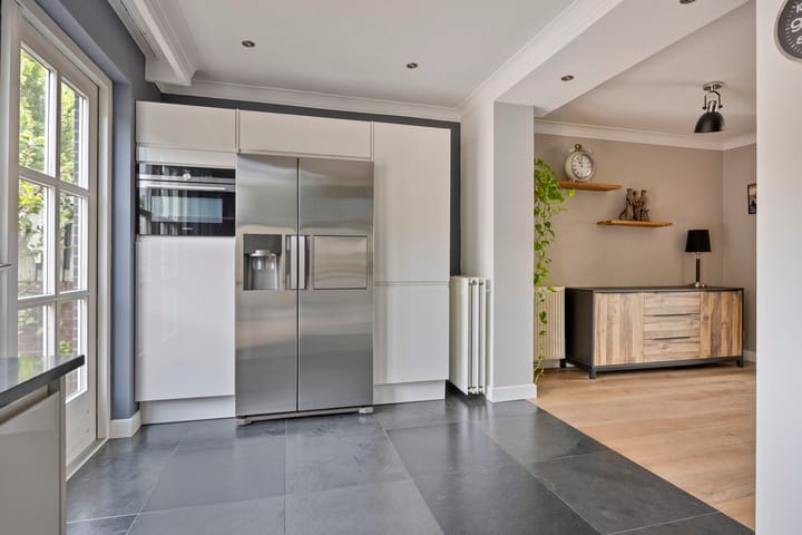 Foto 15 van Naardenstraat 187