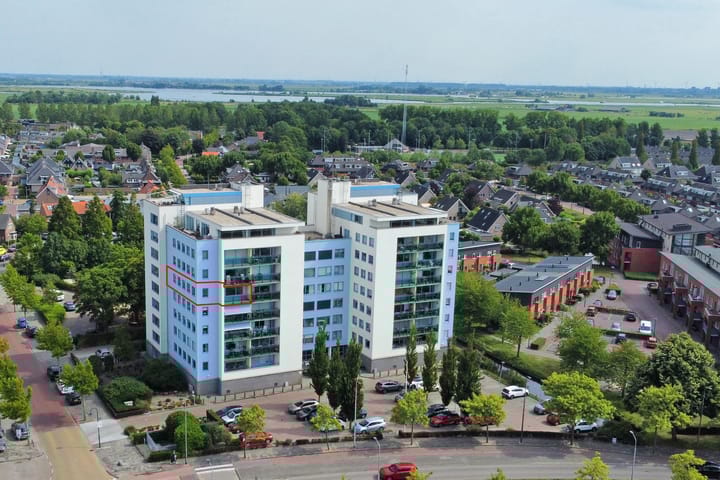 Photo 1 of Parkhove 502