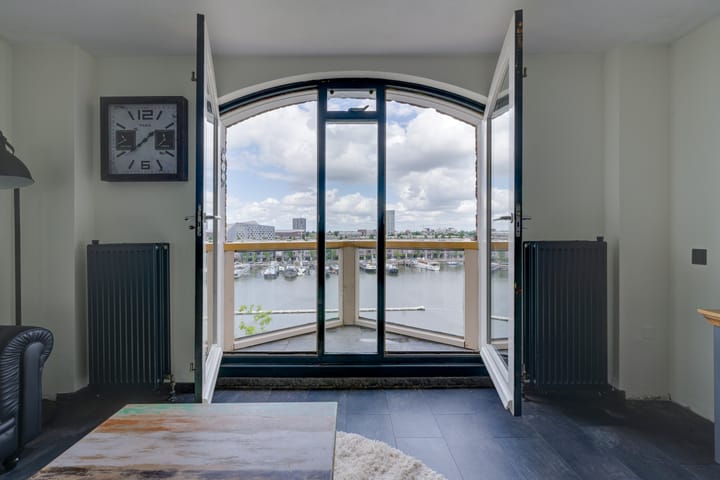 Foto 4 van Zeeburgerkade 586