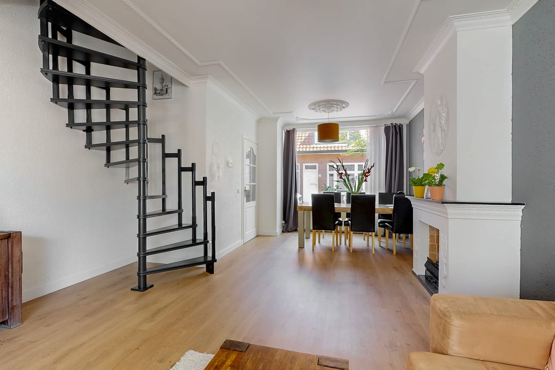 Photo 8 of Borneostraat 66