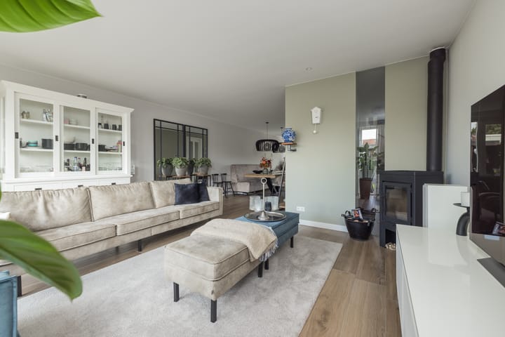 Foto 19 van Meeroever 18