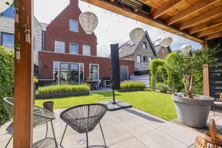 Foto 37 van Meeroever 18