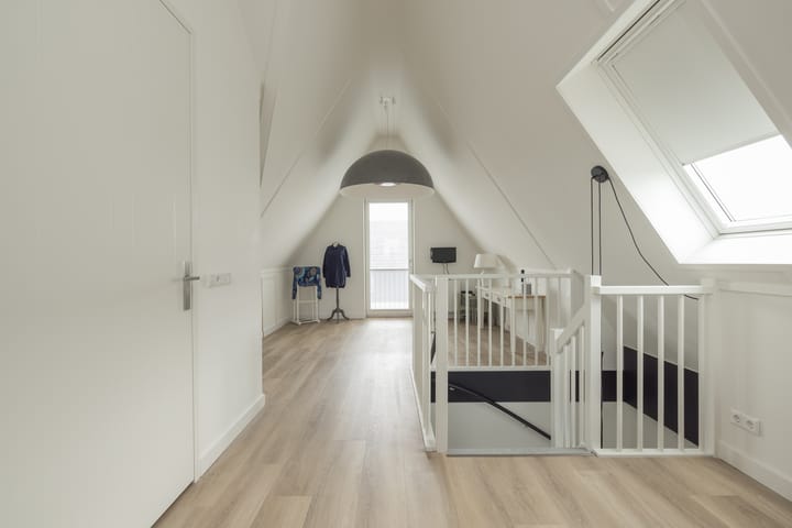 Foto 63 van Meeroever 18