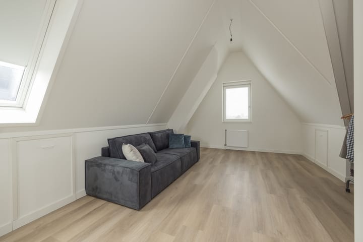 Foto 67 van Meeroever 18