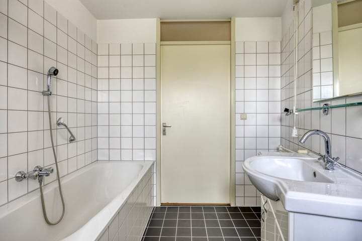 Photo 14 of Vergiliusstraat 48-D