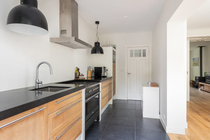 Foto 24 van Middellaan 18