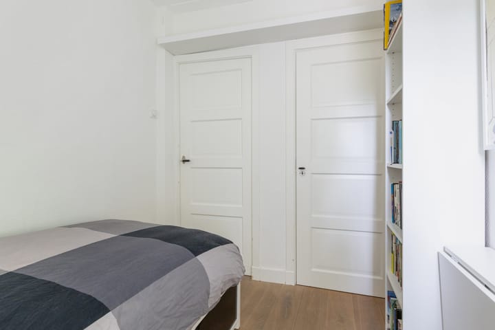 Foto 37 van Middellaan 18