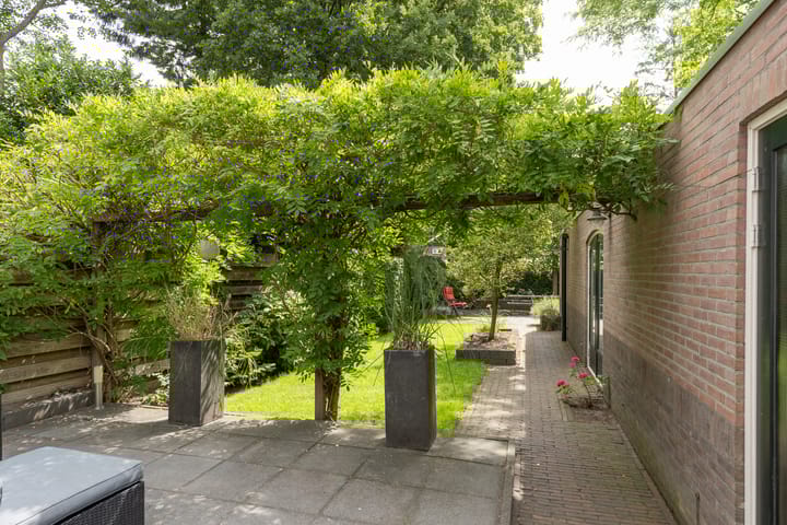 Foto 44 van Middellaan 18