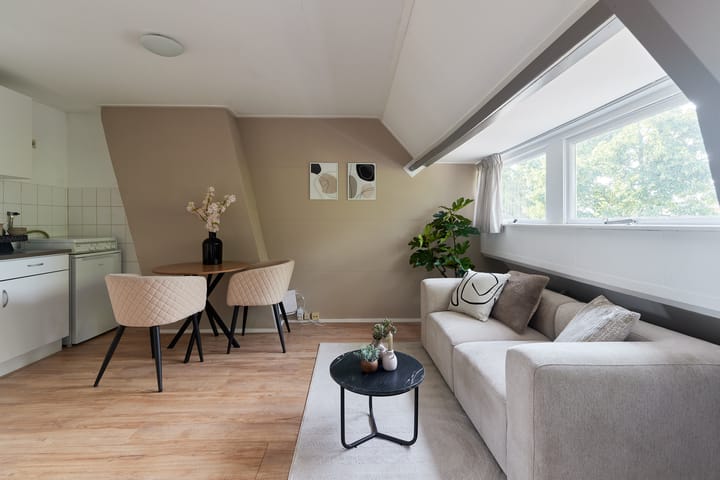 Foto 5 van Huygensstraat 27-E