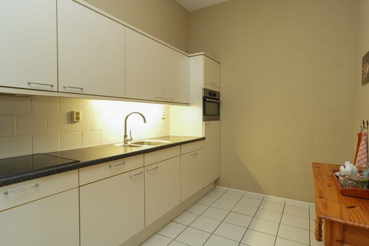 Photo 12 of Prinsenweg 17-A