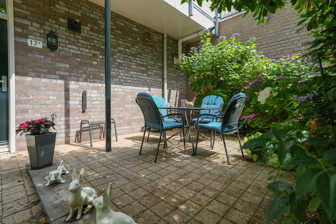 Photo 32 of Prinsenweg 17-A