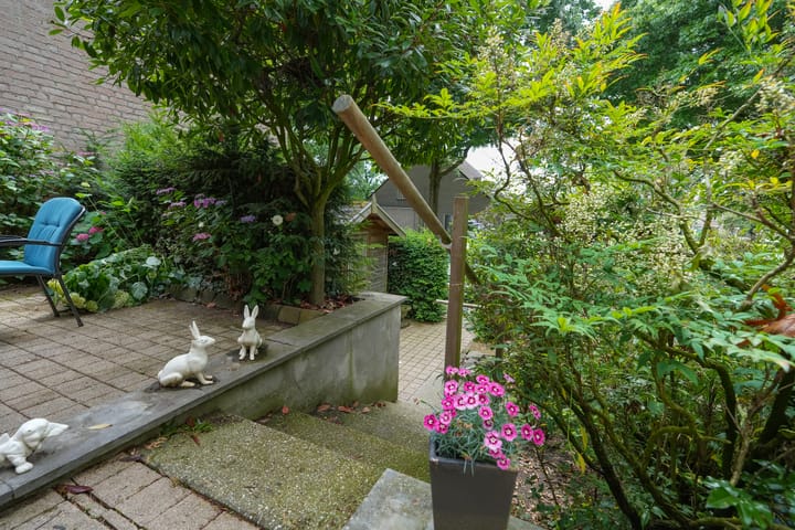 Photo 36 of Prinsenweg 17-A