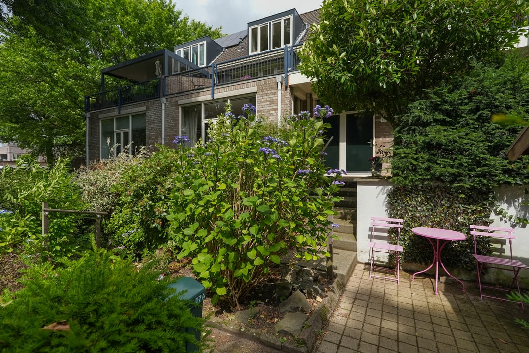 Photo 38 of Prinsenweg 17-A