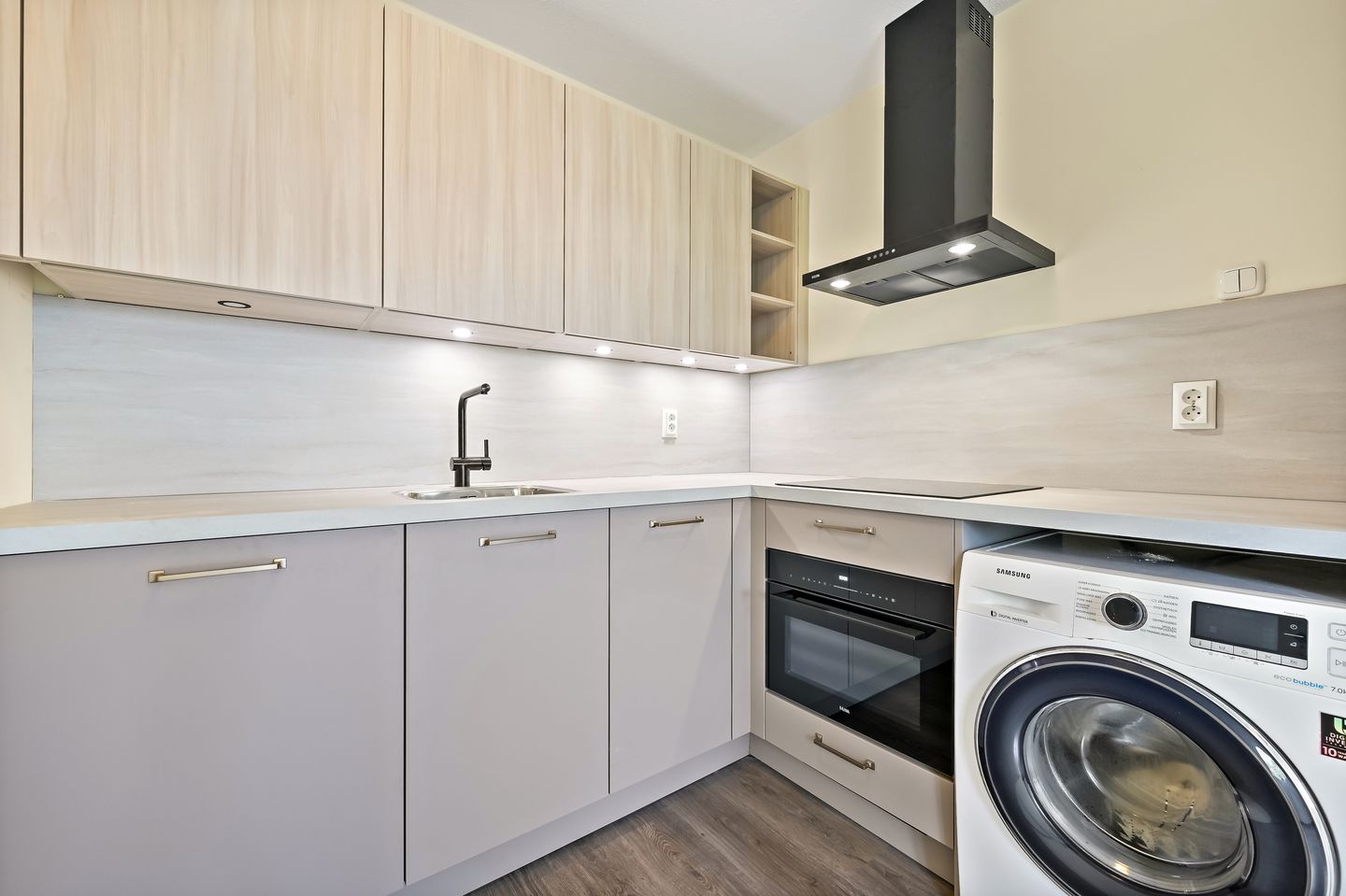 Photo 19 of Margarethaland 381