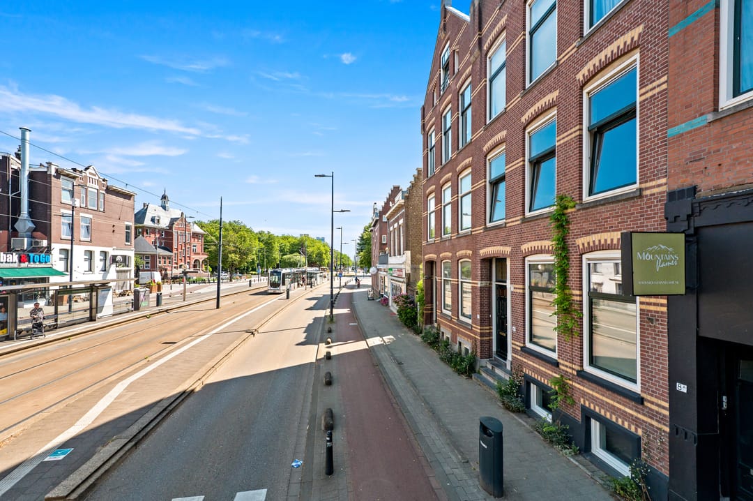 Foto 1 van Vierambachtsstraat 4-A