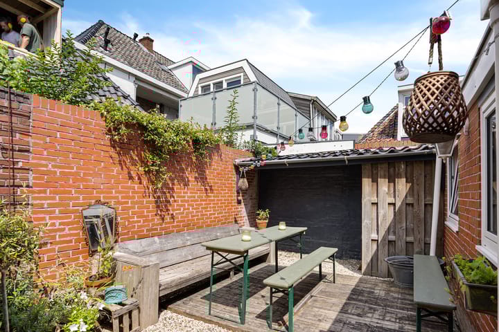 Foto 9 van Wester Badstraat 2