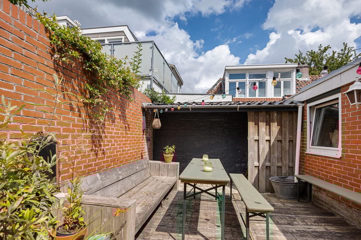 Foto 11 van Wester Badstraat 2