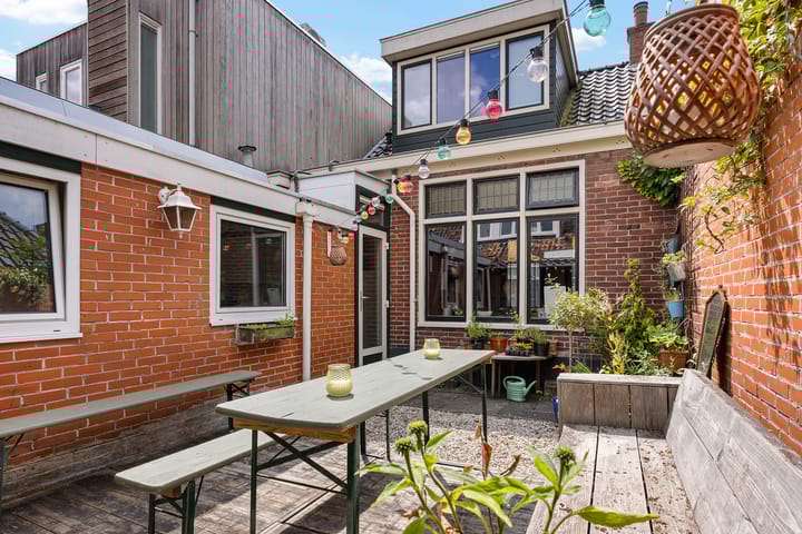 Foto 13 van Wester Badstraat 2