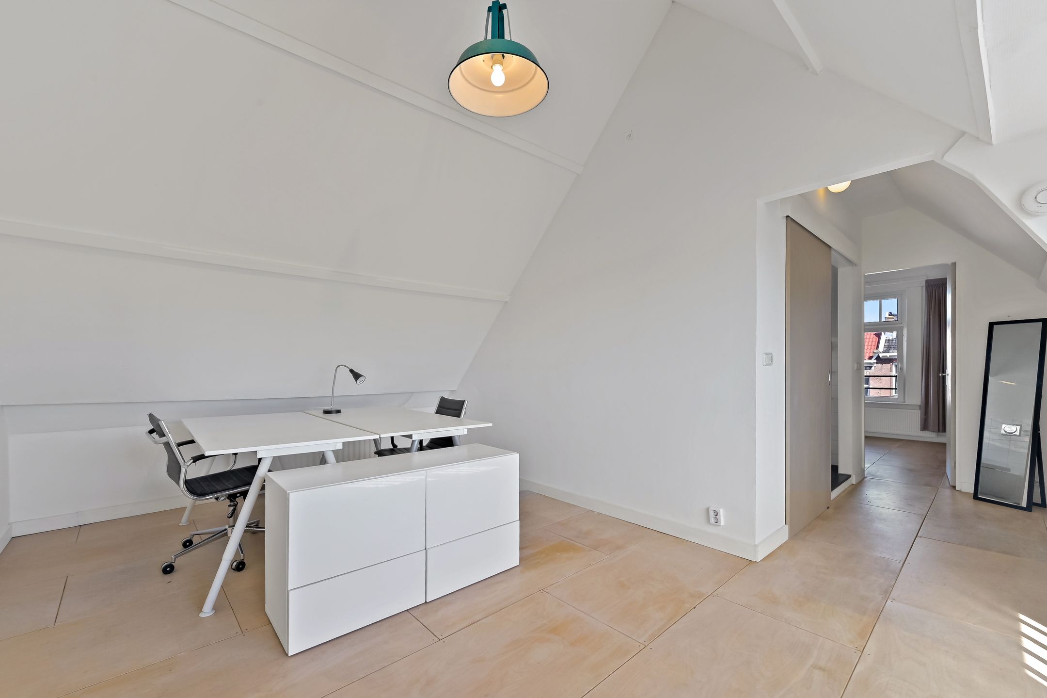 Foto 18 van Vierambachtsstraat 4-A