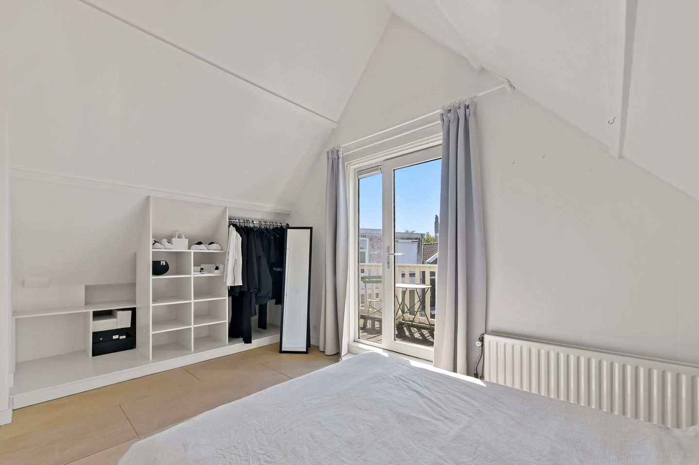 Foto 20 van Vierambachtsstraat 4-A