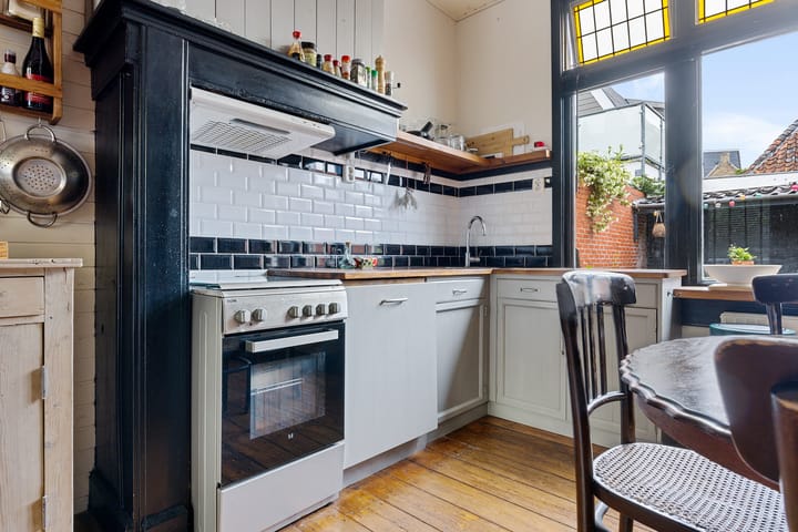 Foto 24 van Wester Badstraat 2