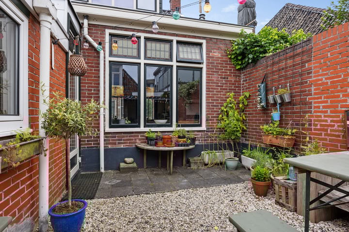 Foto 36 van Wester Badstraat 2