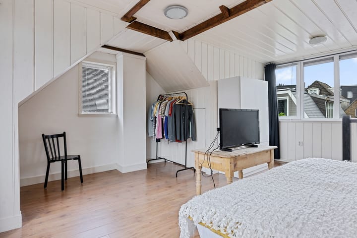 Foto 41 van Wester Badstraat 2