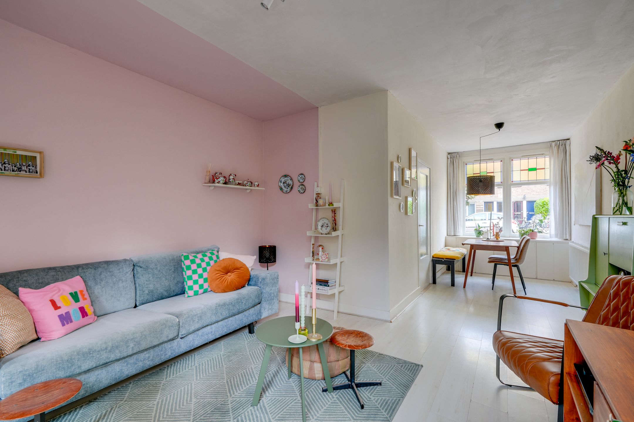 Foto 3 van Laan van Nieuw-Guinea 120