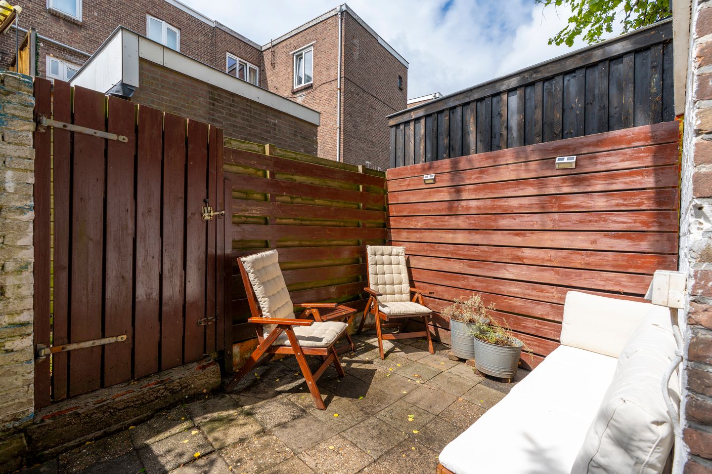 Foto 4 van Laan van Nieuw-Guinea 120