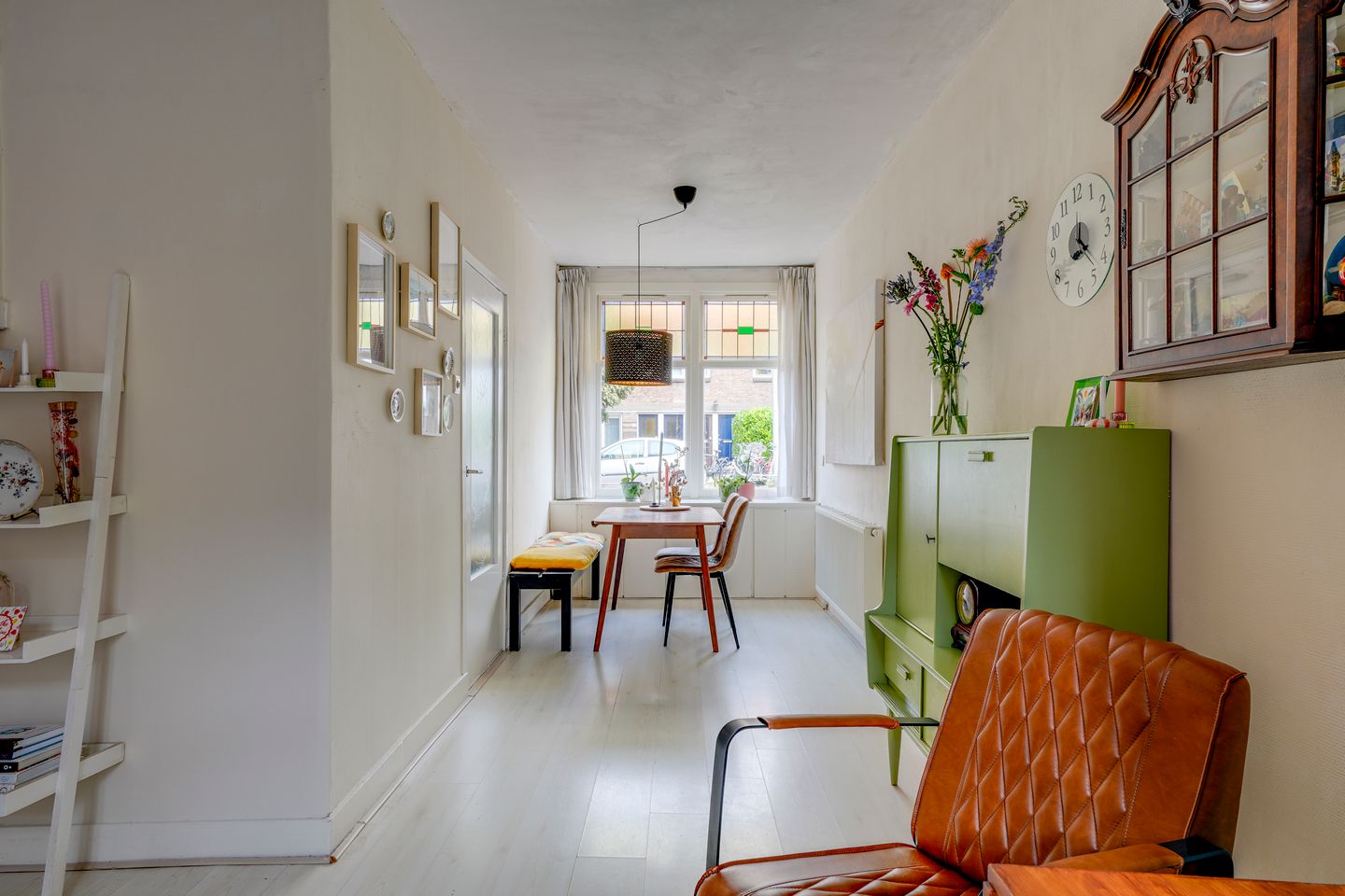 Foto 19 van Laan van Nieuw-Guinea 120