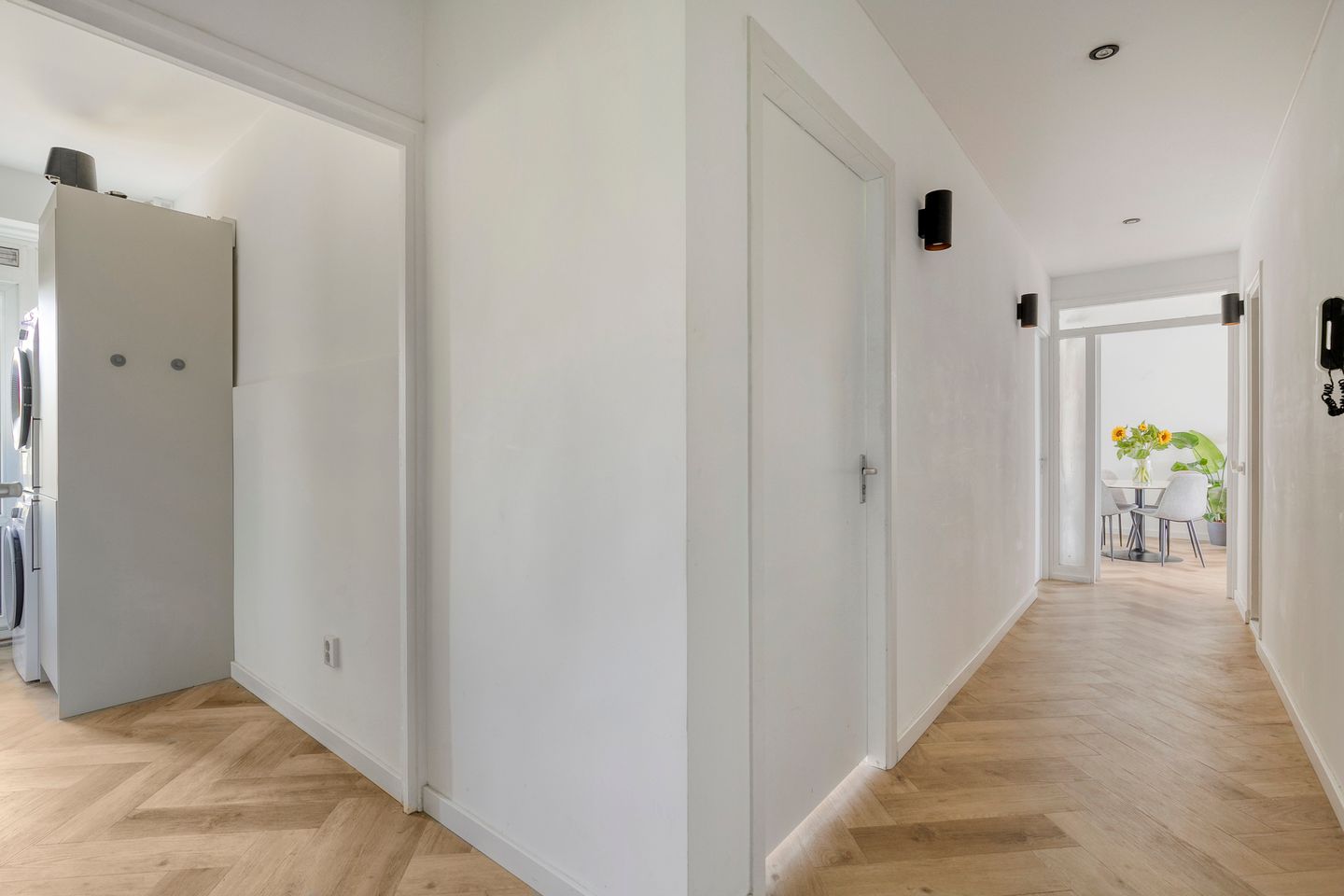 Foto 14 van Van Nijenrodeweg 167