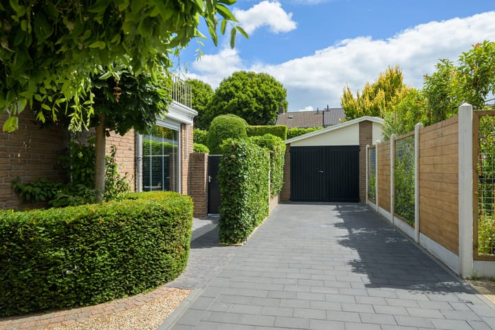 Foto 47 van Alphenseweg 50