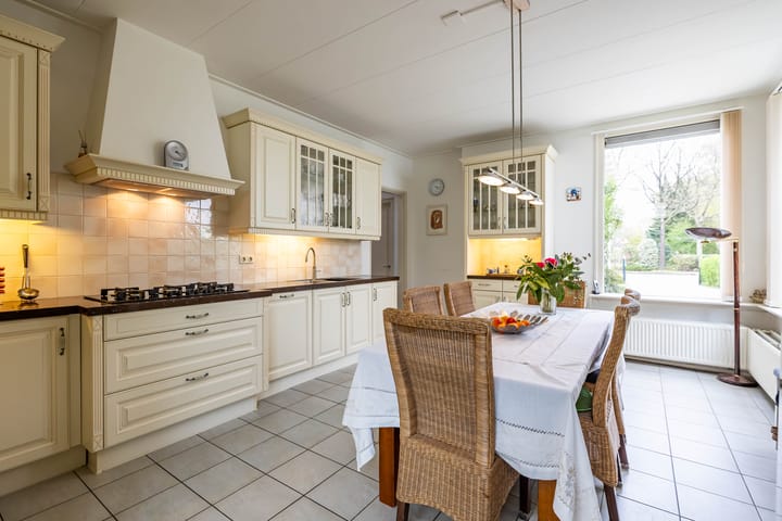 Photo 19 of Rijksstraatweg 289