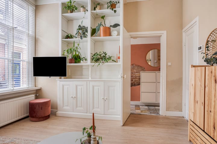 Foto 12 van Molenstraat 4