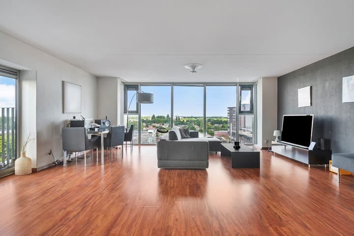 Foto 1 van Stadsplein 83