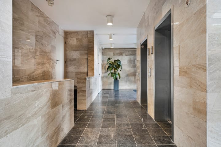 Foto 7 van Stadsplein 83