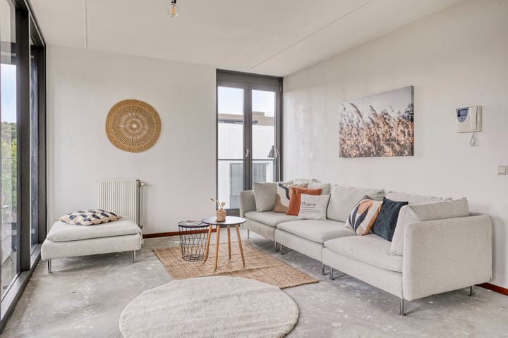 Photo 3 of Voltastraat 227