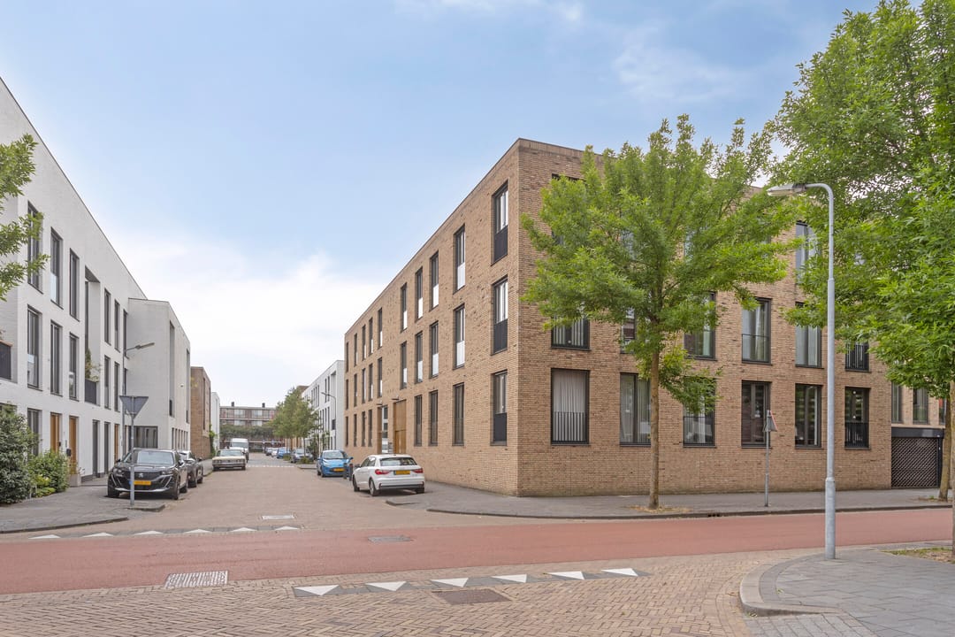 Foto 16 van Voltastraat 227